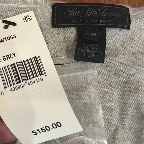 NWT Saks fifth Avenue 100% cashmere sleeveless sweater tank size M Gray - Picture 2 of 3